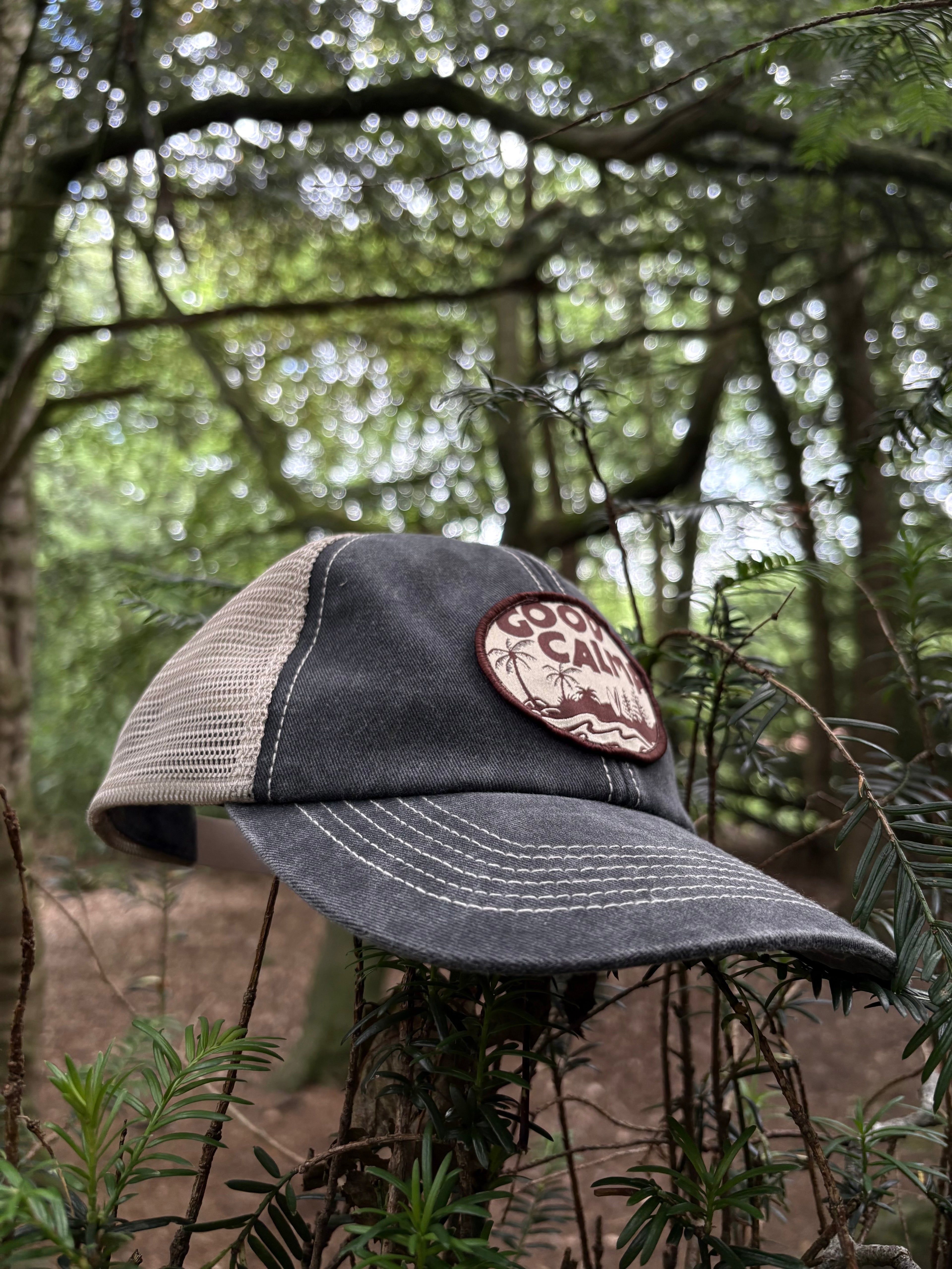 SURF - TRUCKER CAP